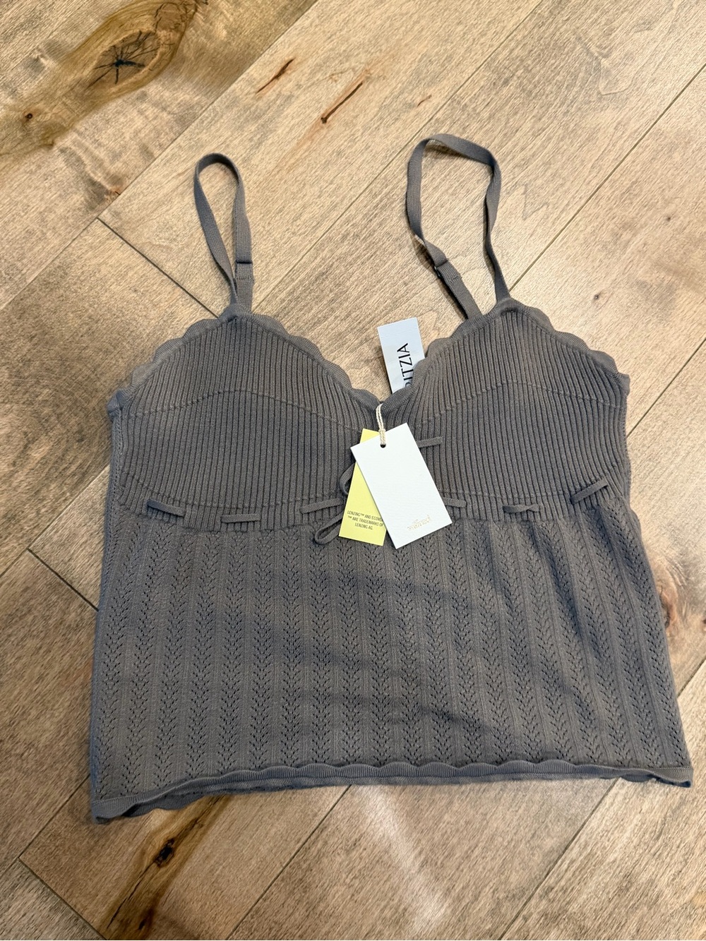 BNWT Aritzia Wilfred Soloist Tank